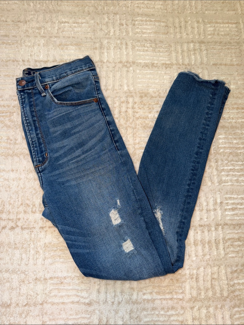 Abercrombie & Fitch Women's Ultra High Rise Super Skinny Distressed Jeans